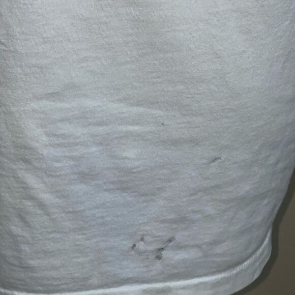 Vintage Disneyland Winnie the Pooh embroidered tshirt - Picture 8 of 10